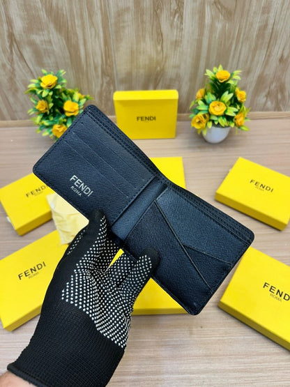 FENDI_WALLET_V679