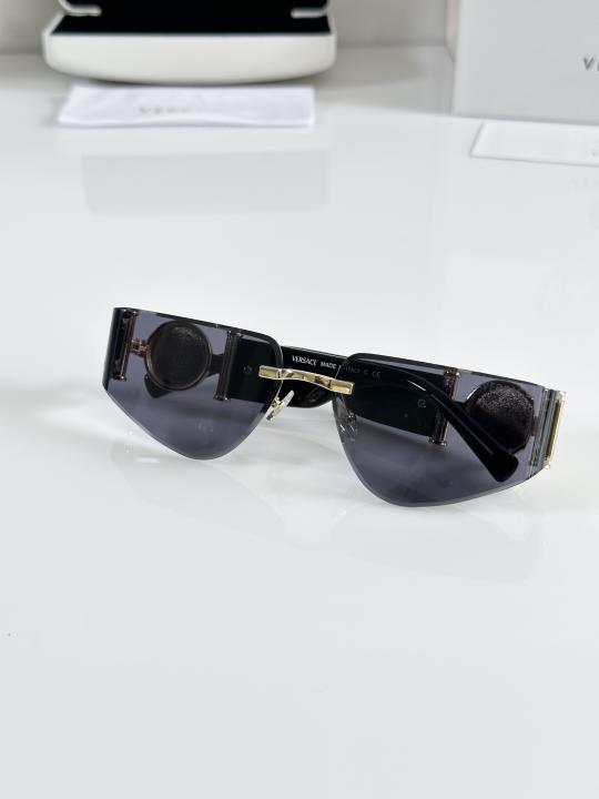 Versace 6773 Gold Black