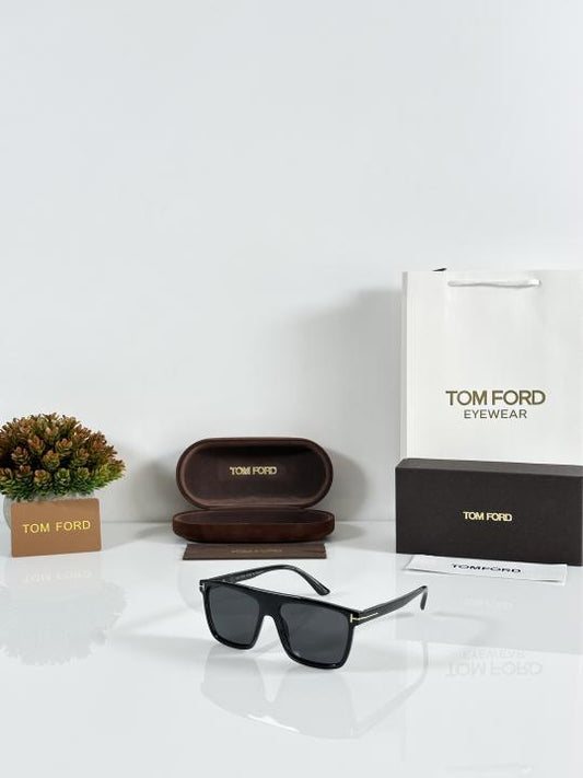 Tomford 1145 Black