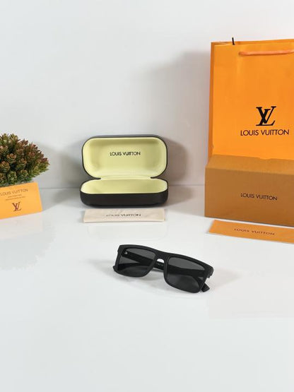 Louis_Vuitton_4577_Mate_Black