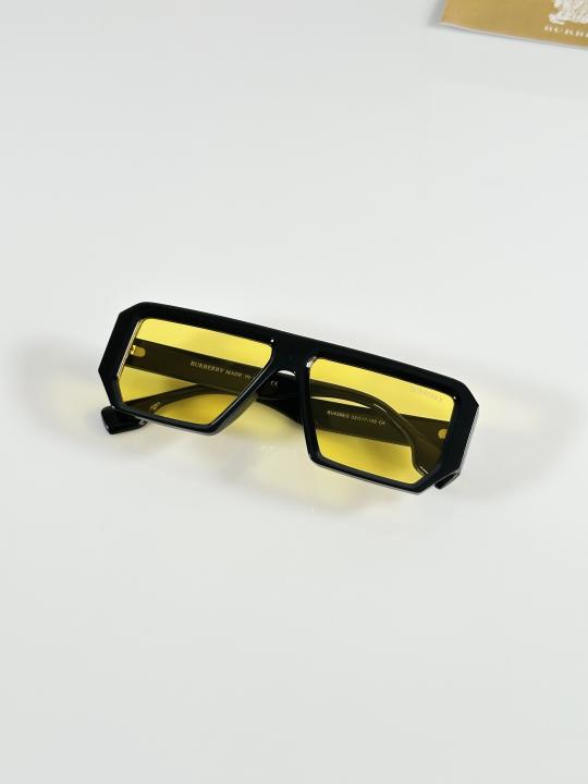 Burberry_4366_Black_Yellow