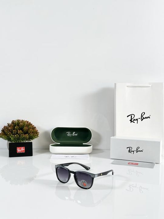 Rayban 8369 Black DC