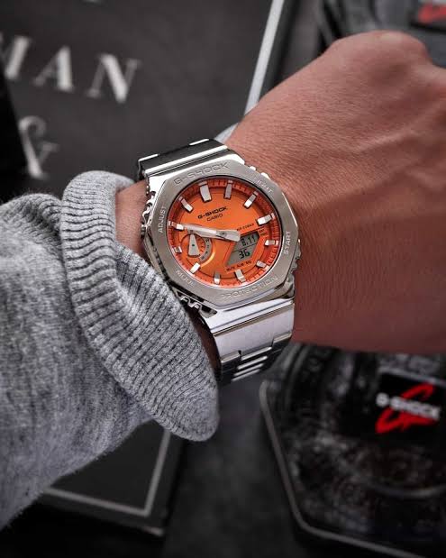 G SHOCK 2100 D SILVER ORANGE DIAL WATCH